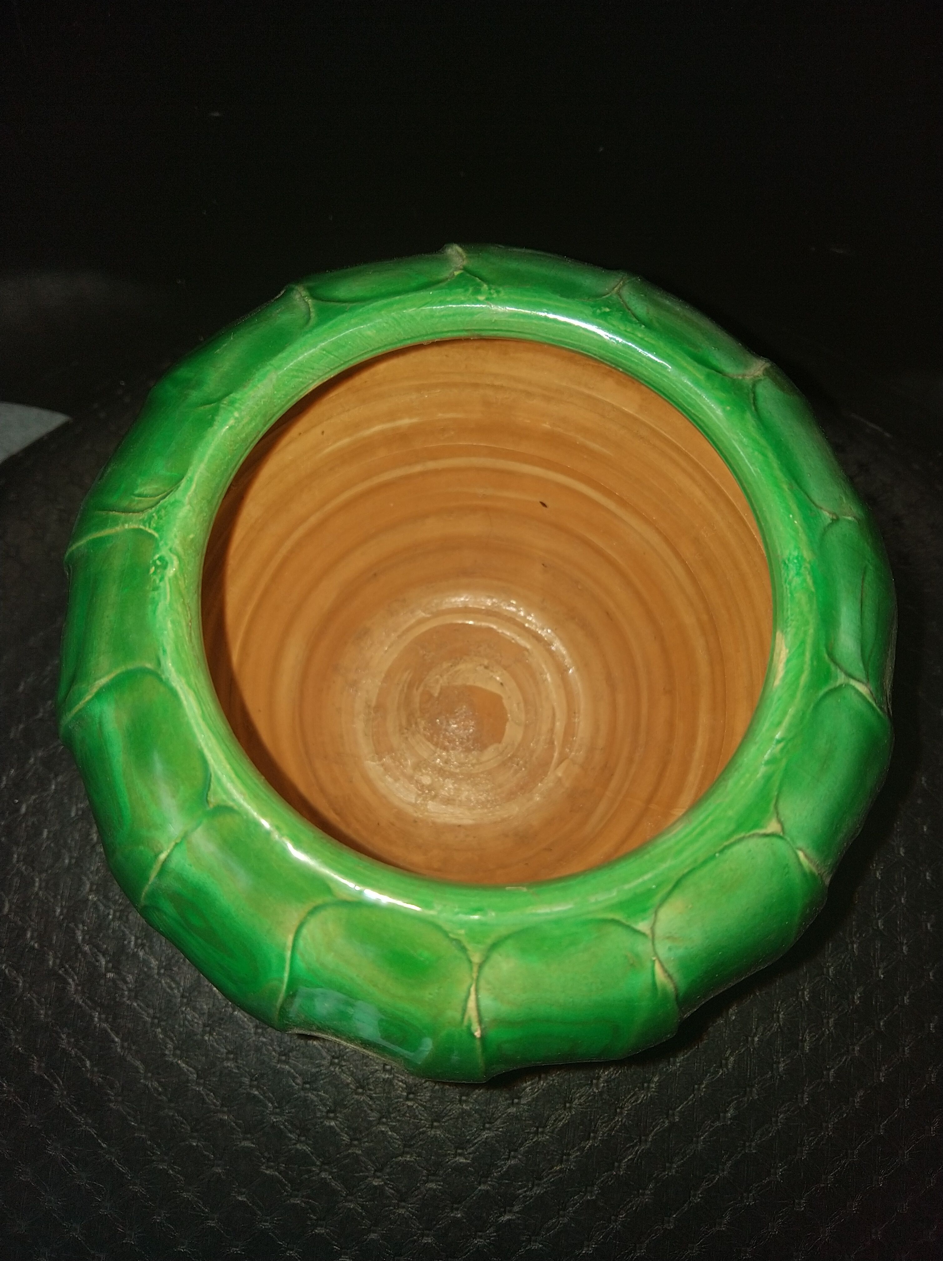 Green ceramic vase with moiré effect, circa 1930