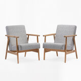 Pair of B-7727 armchairs from the 1970s.