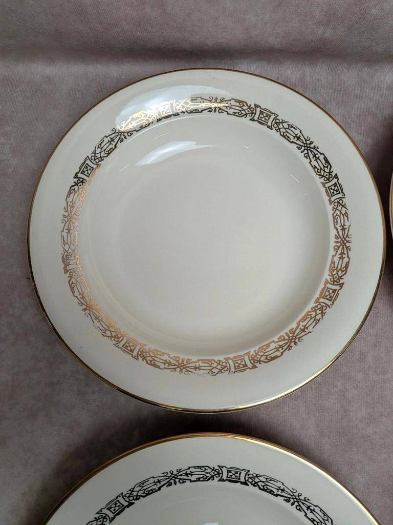 Lot de 6 assiettes creuses Villeroy & Boch – décor doré vintage