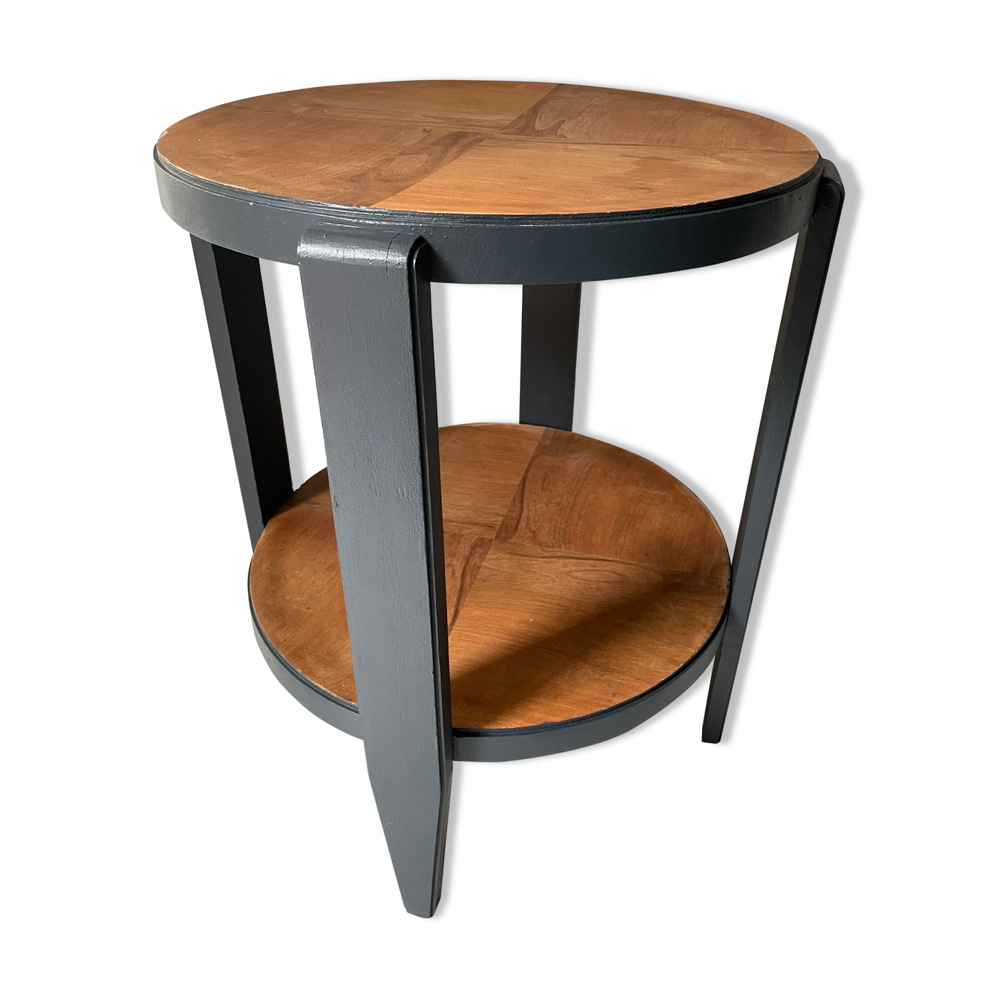 Round pedestal table 30s