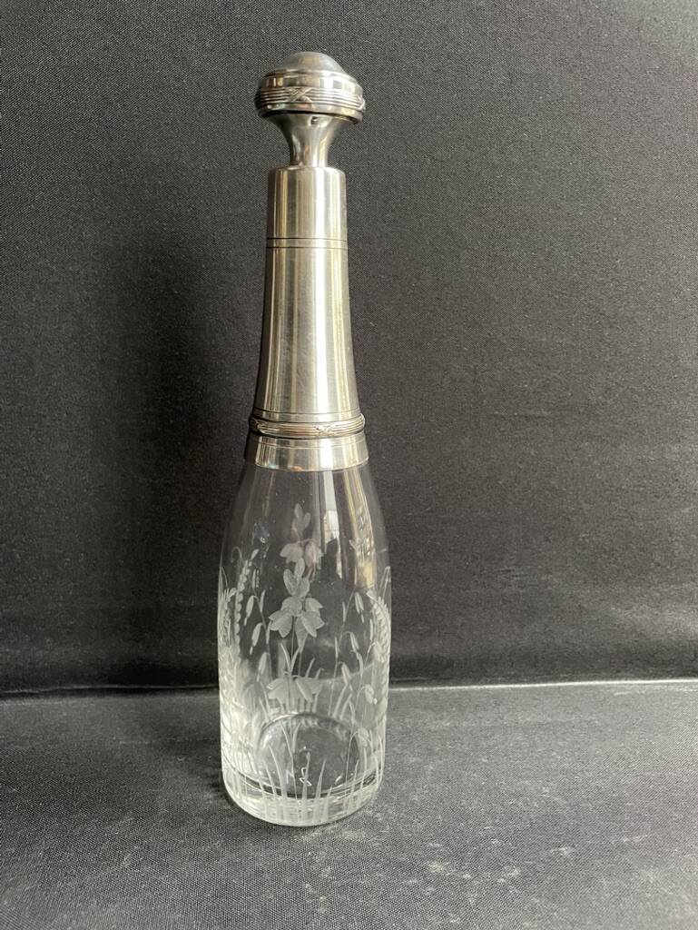 Liqueur carafe in engraved crystal & silver metal