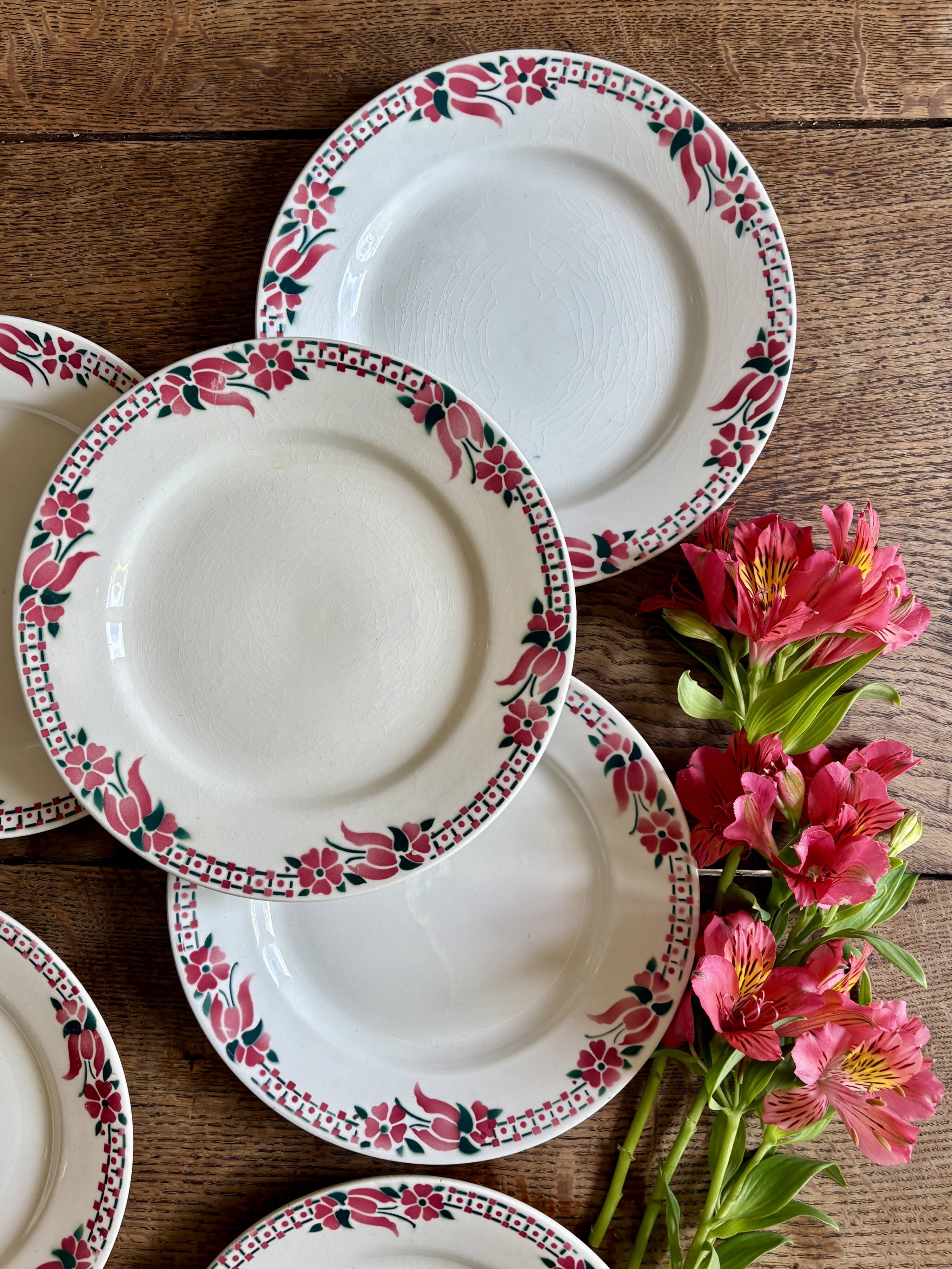 Set of 6 antique flat plates - Saint Amand Céranord