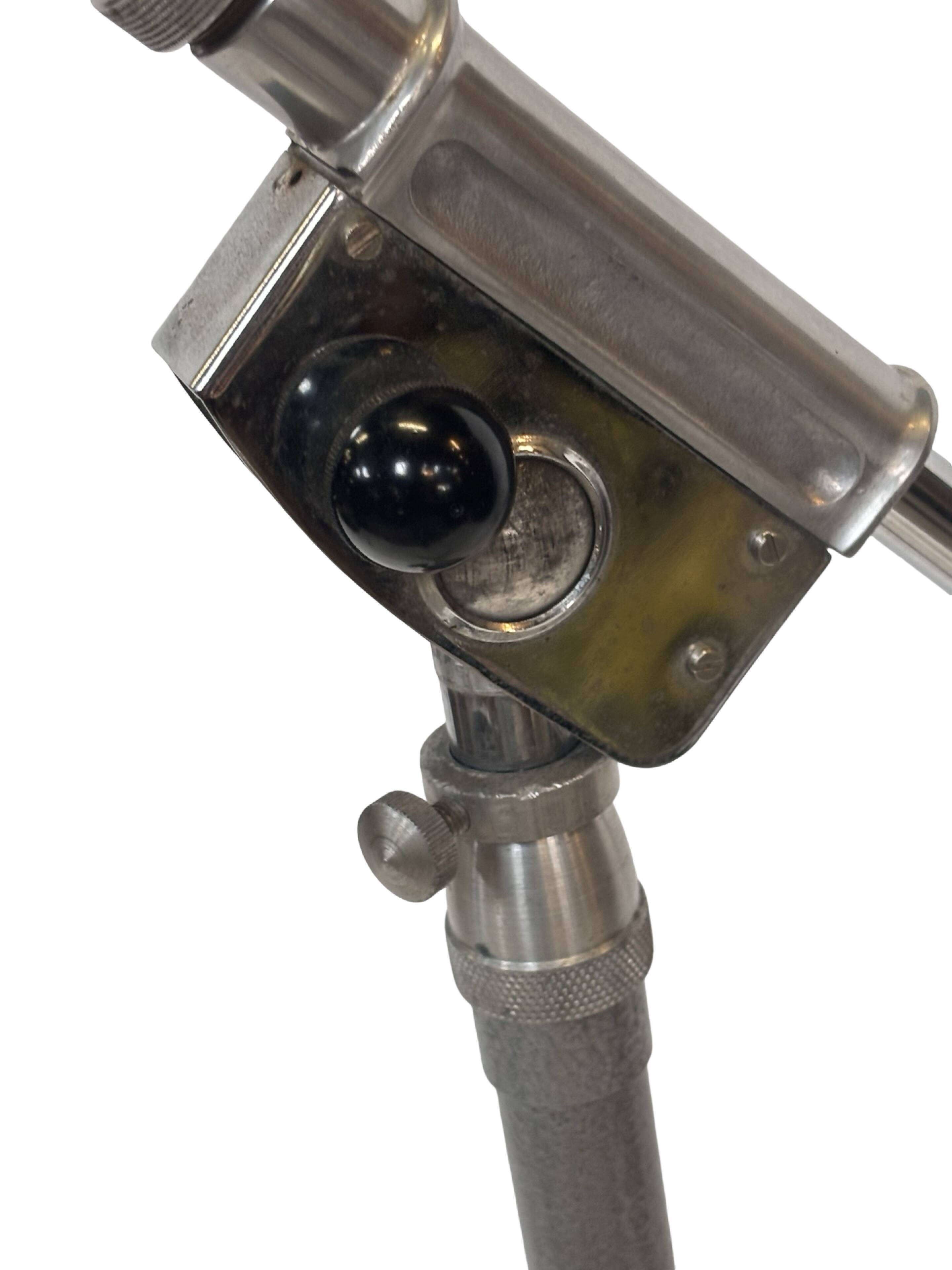 Lampadaire sur roues Ferdinand Solère modèle : 219R