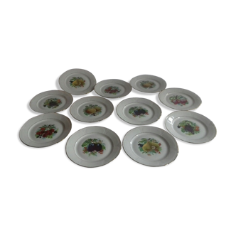 Lot of 11 old porcelain plates decorated with fruit