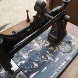 Bijou sewing machine
