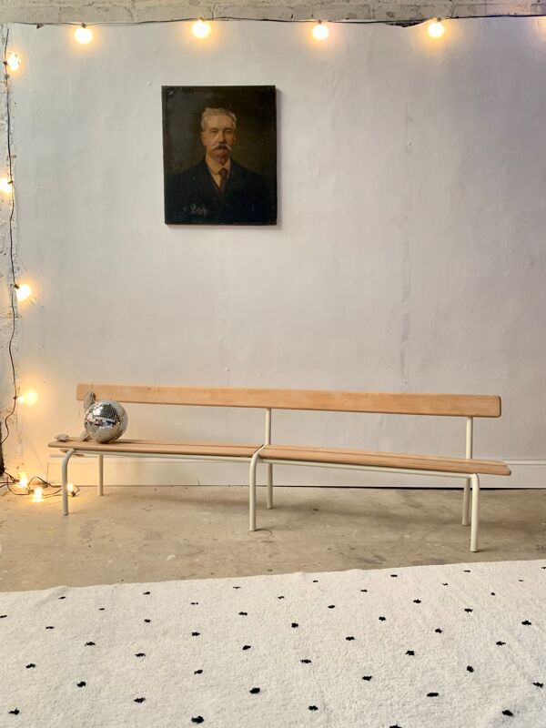 Banc d'école vintage