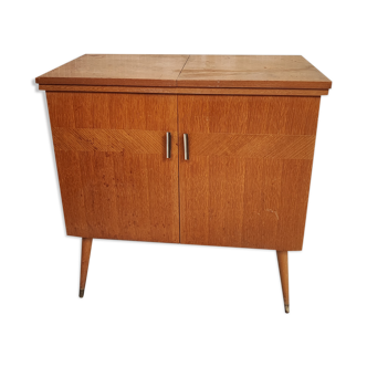 Chest of drawers furniture