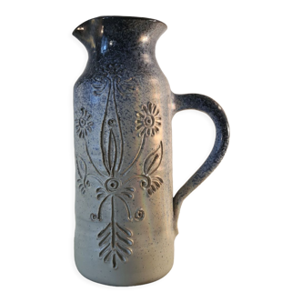 Ceramic pitcher