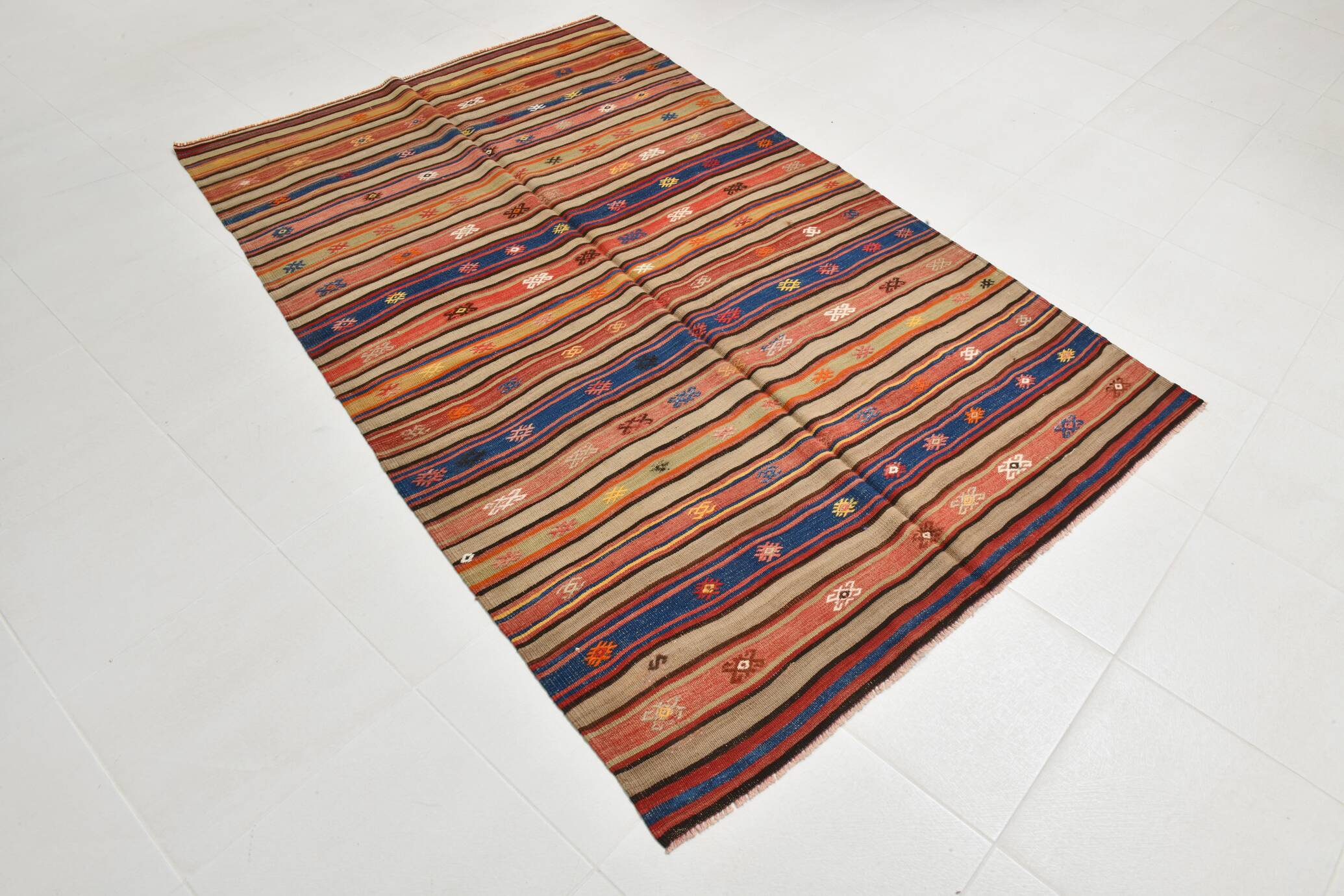 5x8 Wool Kilim Rug, Handwoven Blue & Red Wool Kilim Rug, 143x230Cm