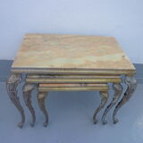 3 pull-out tables in brass and marble