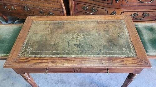 ANTIQUE DESK WITH 2 TABLETS FROM THE 19TH CENTURY