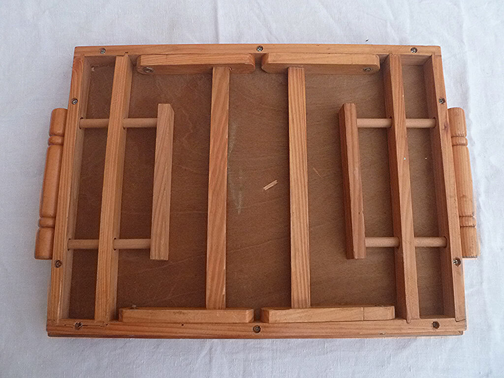 Plateau de service pliable en bois