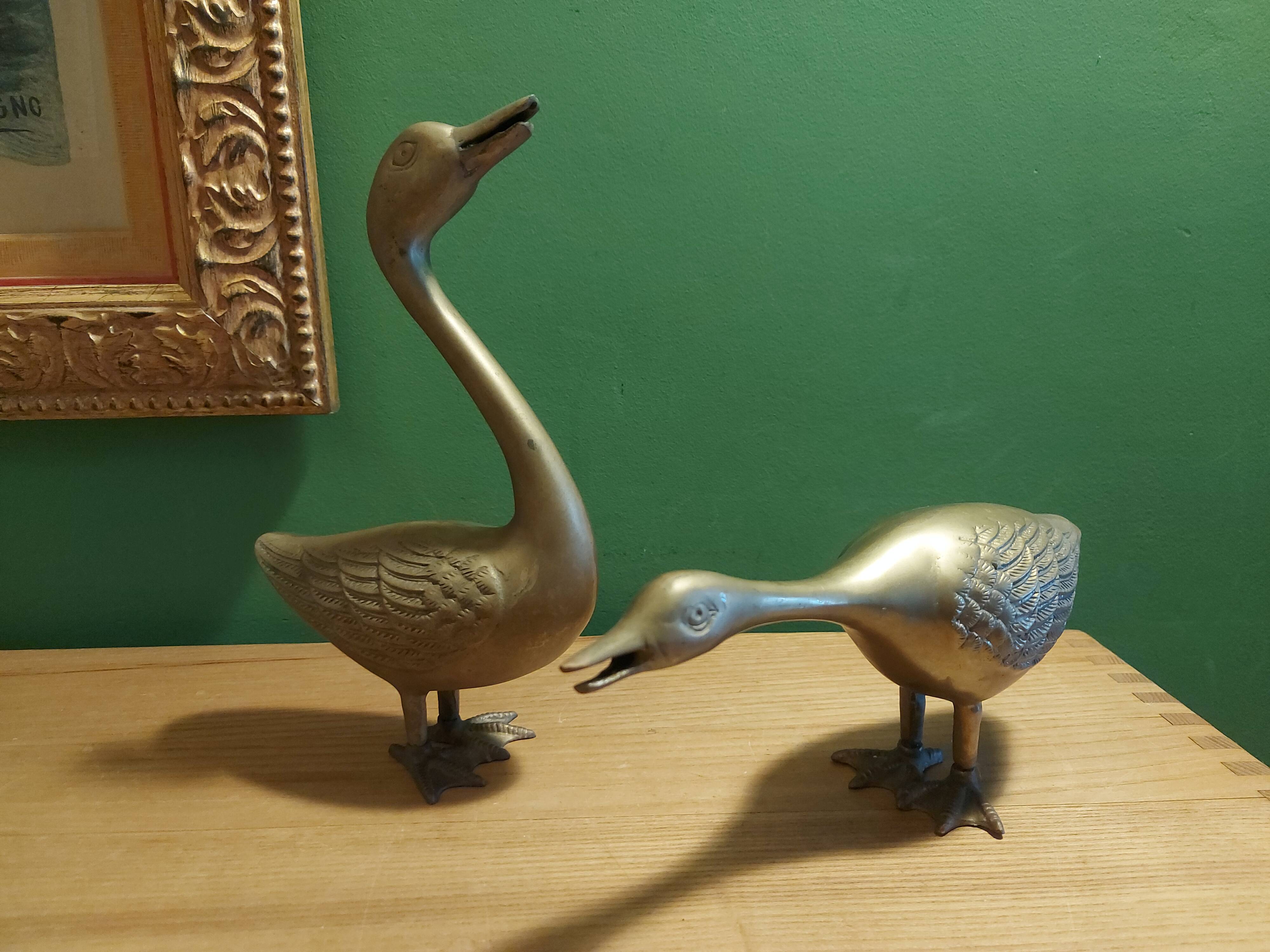 2 grands cygnes en laiton
