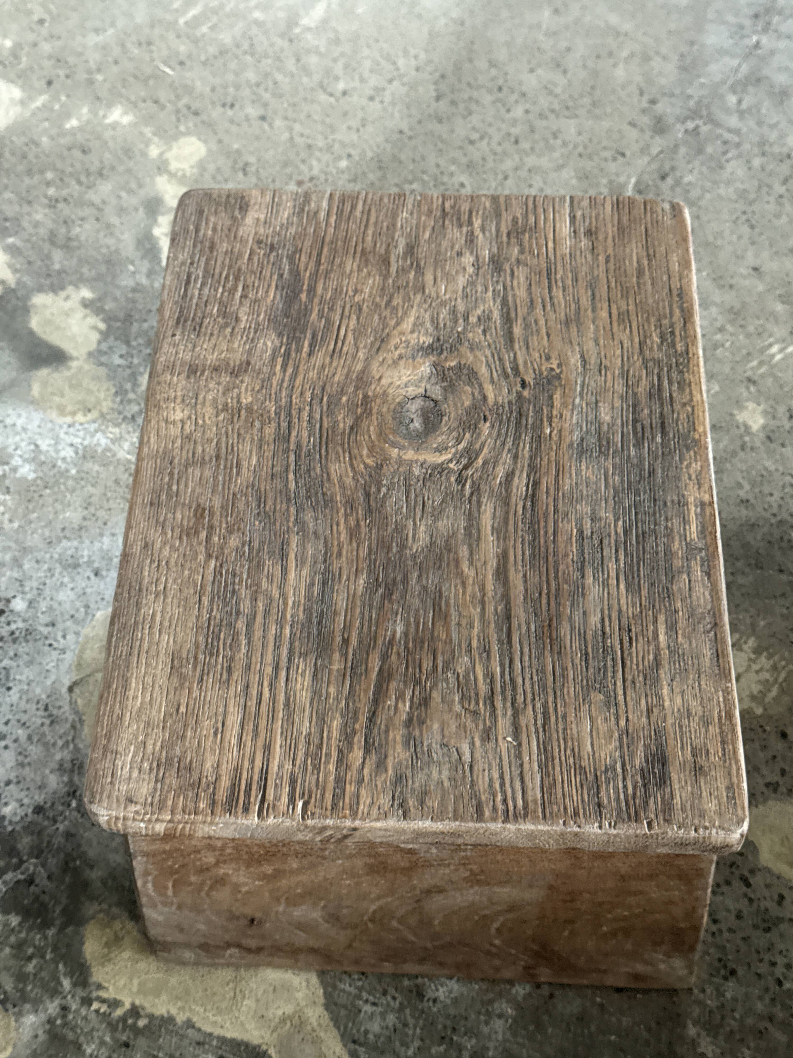 Small auxiliary stool in light antique teak (3279)