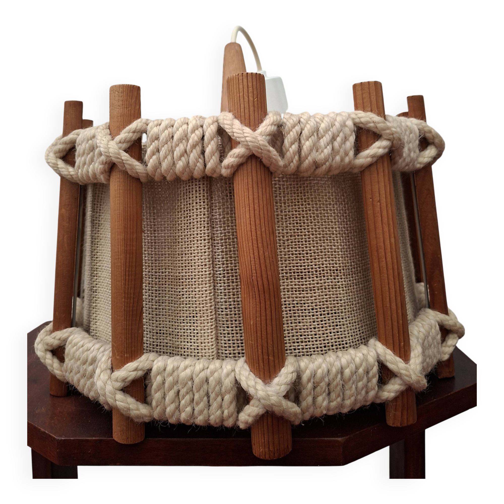 Scandinavian suspension in braided rope