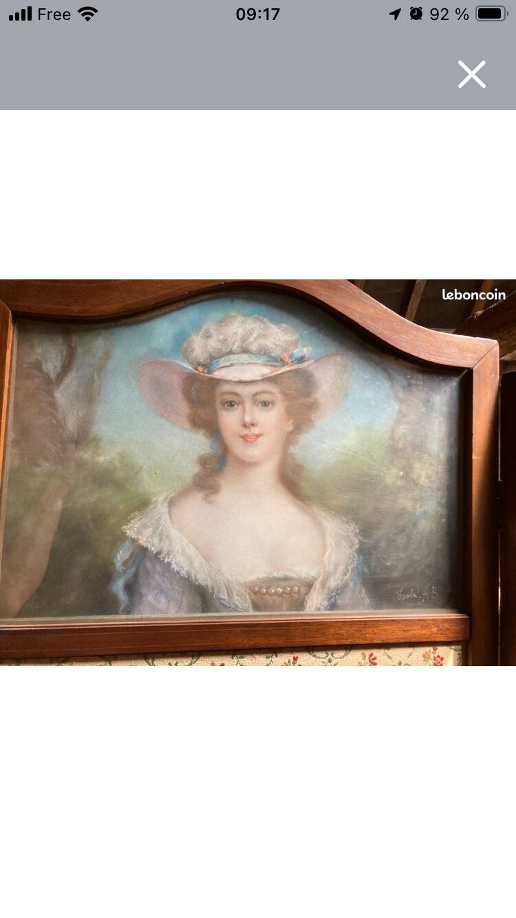 Antique screen from the 19th century.