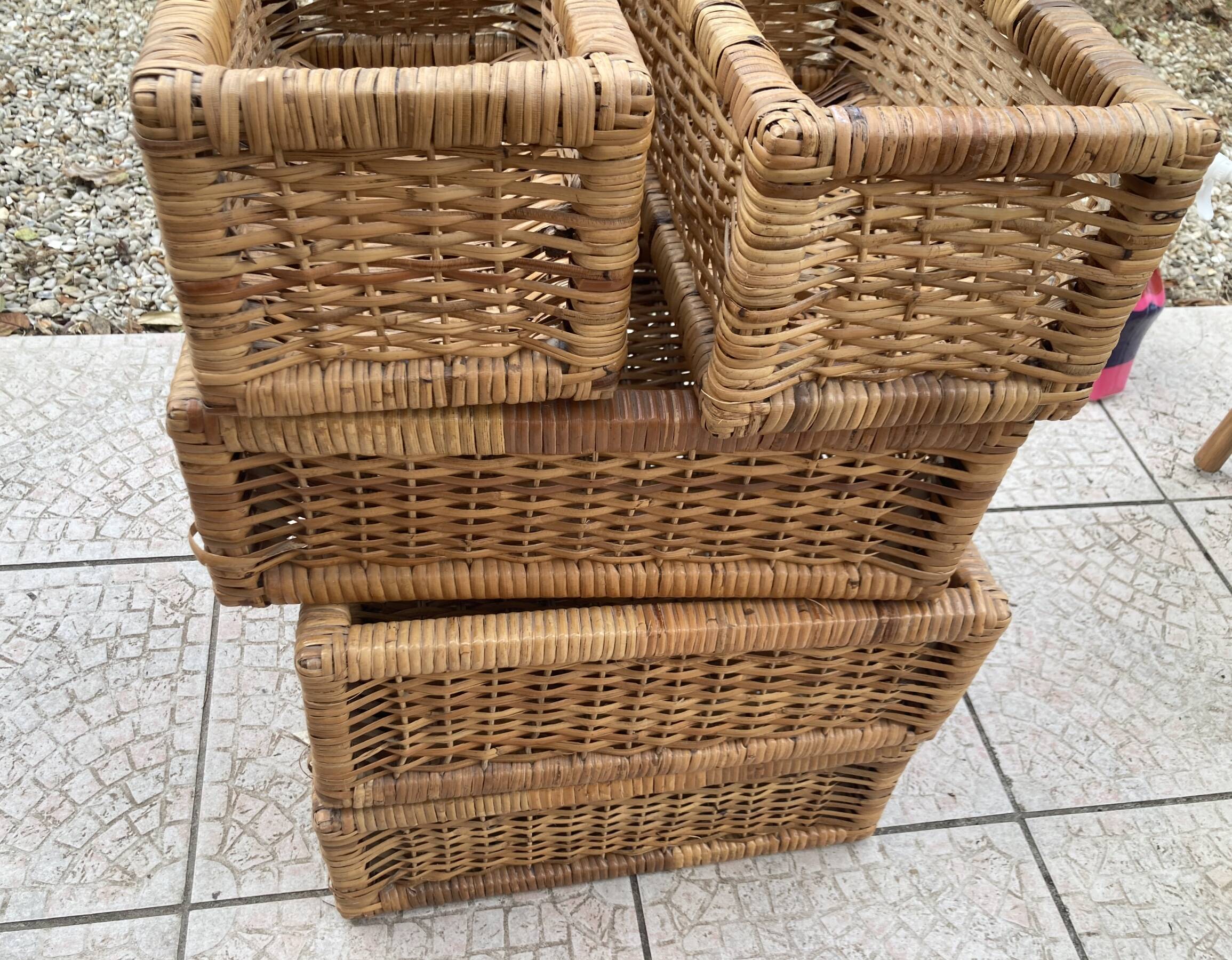 Vintage rattan chiffonier