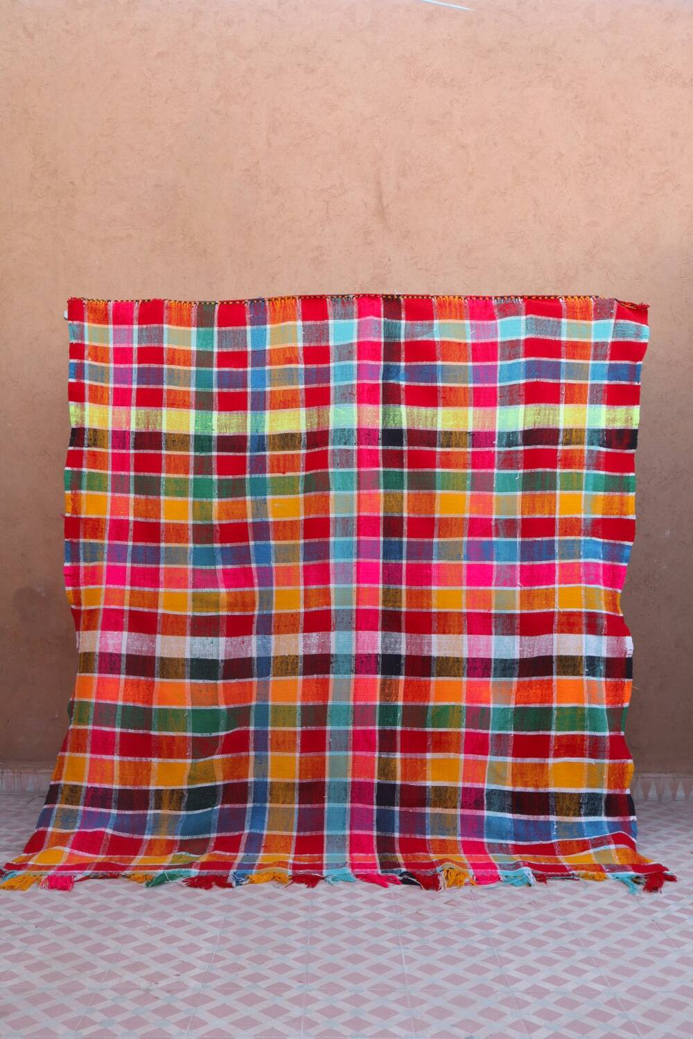 Berber Haïk blanket with multicolored checks