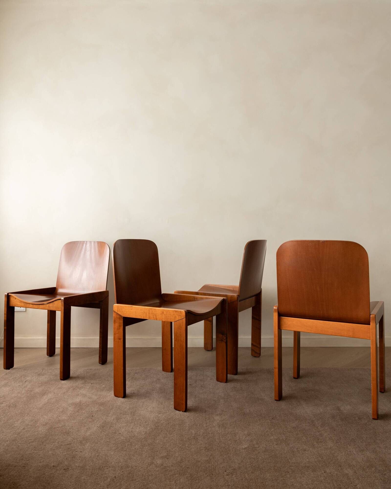 Italian Plywood Dining Chairs Attributed to Molteni, 1970s, Set of 4