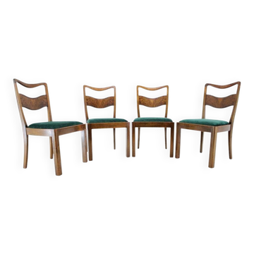 Set of 4 Czech Art Deco Walnut Dining Chairs in Green Velvet, 1930s