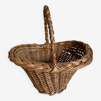 Mini wicker basket