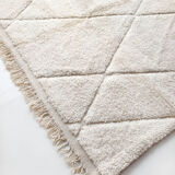 Moroccan Berber carpet blessed ouarain ecru plain with engraved diamonds 302x210cm