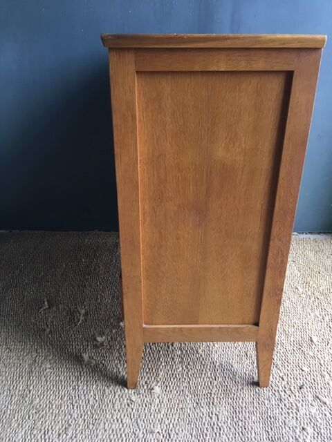 Commode vintage