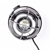 Industrial wall lamp