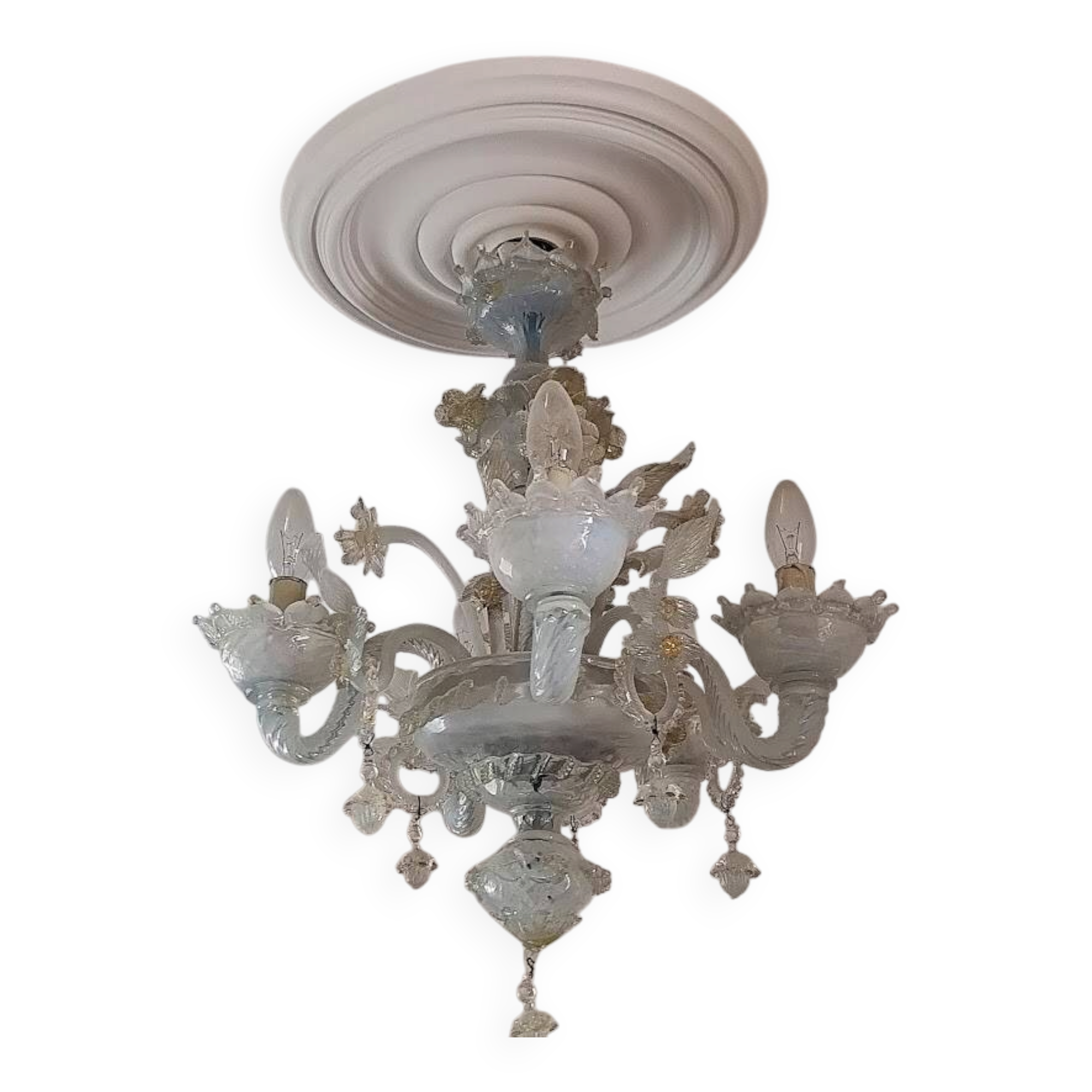 Small Venetian chandelier made of Murano glass from the year 1950.
