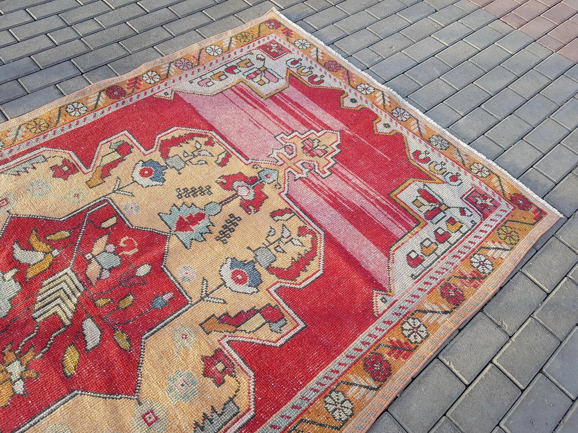 Vintage Turkish handmade rug 143x273 cm