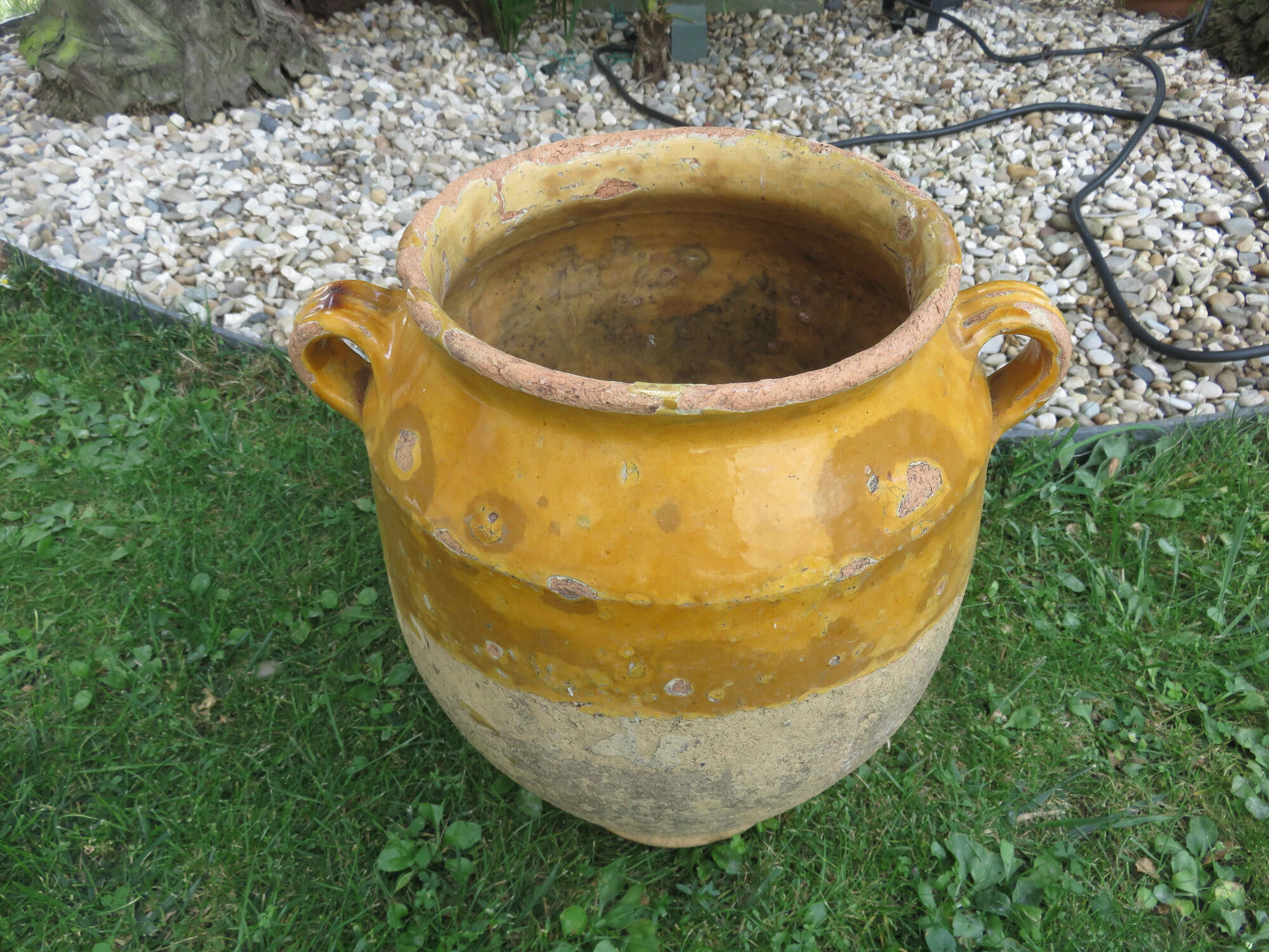 Old confit pot in yellow glazed terracotta nineteenth century
