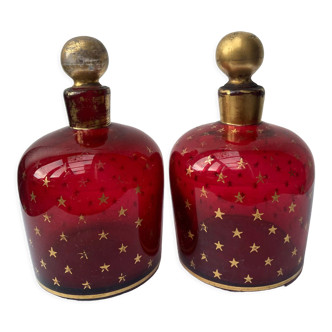 Paire de flacons cristal rouge décor or Napoleon III
