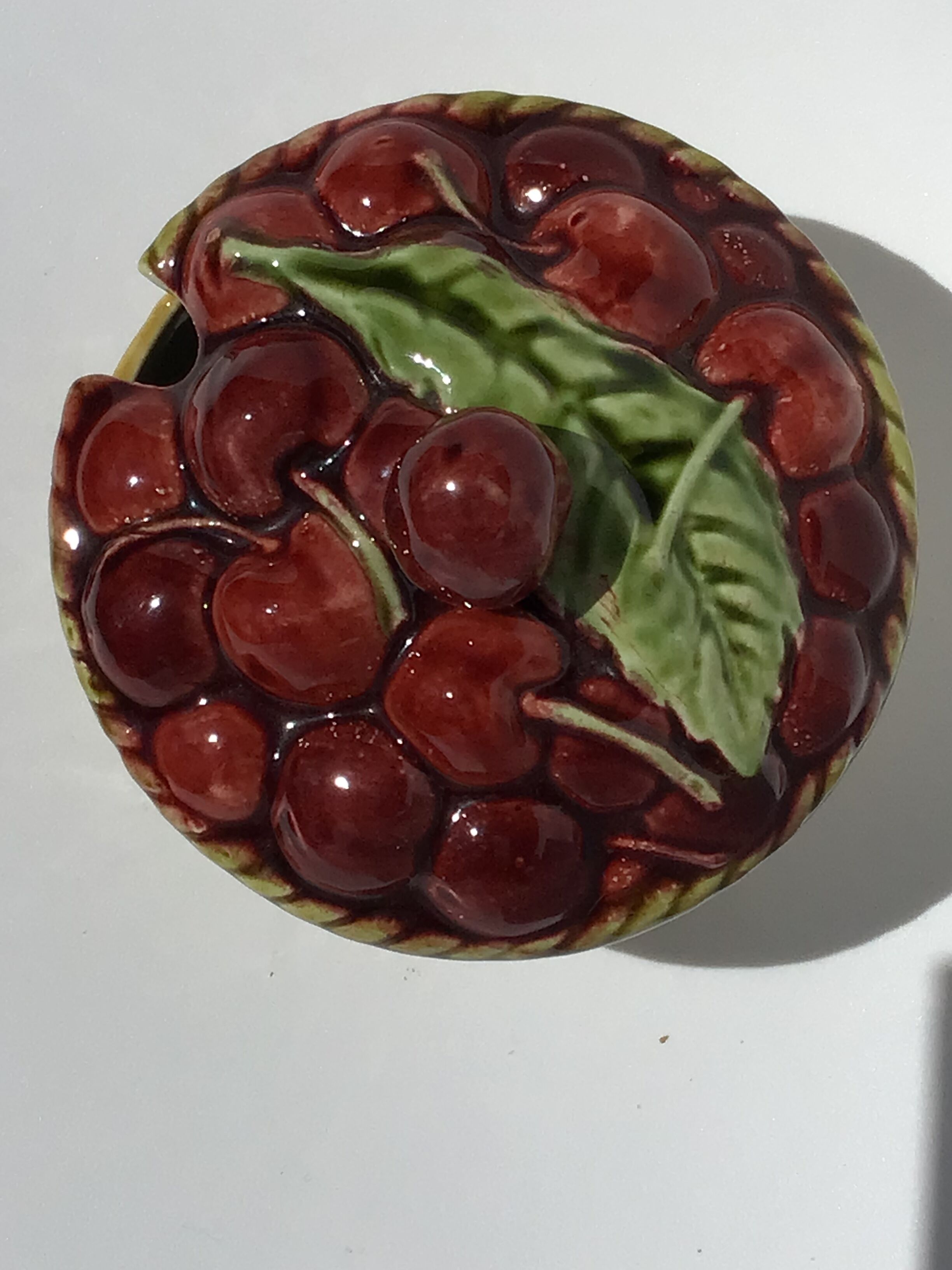 Barbotine jam jar old basket of cherries