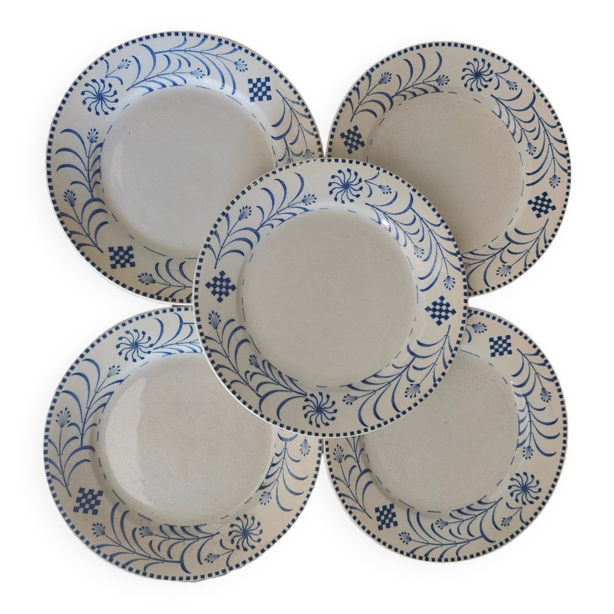 5 plates
