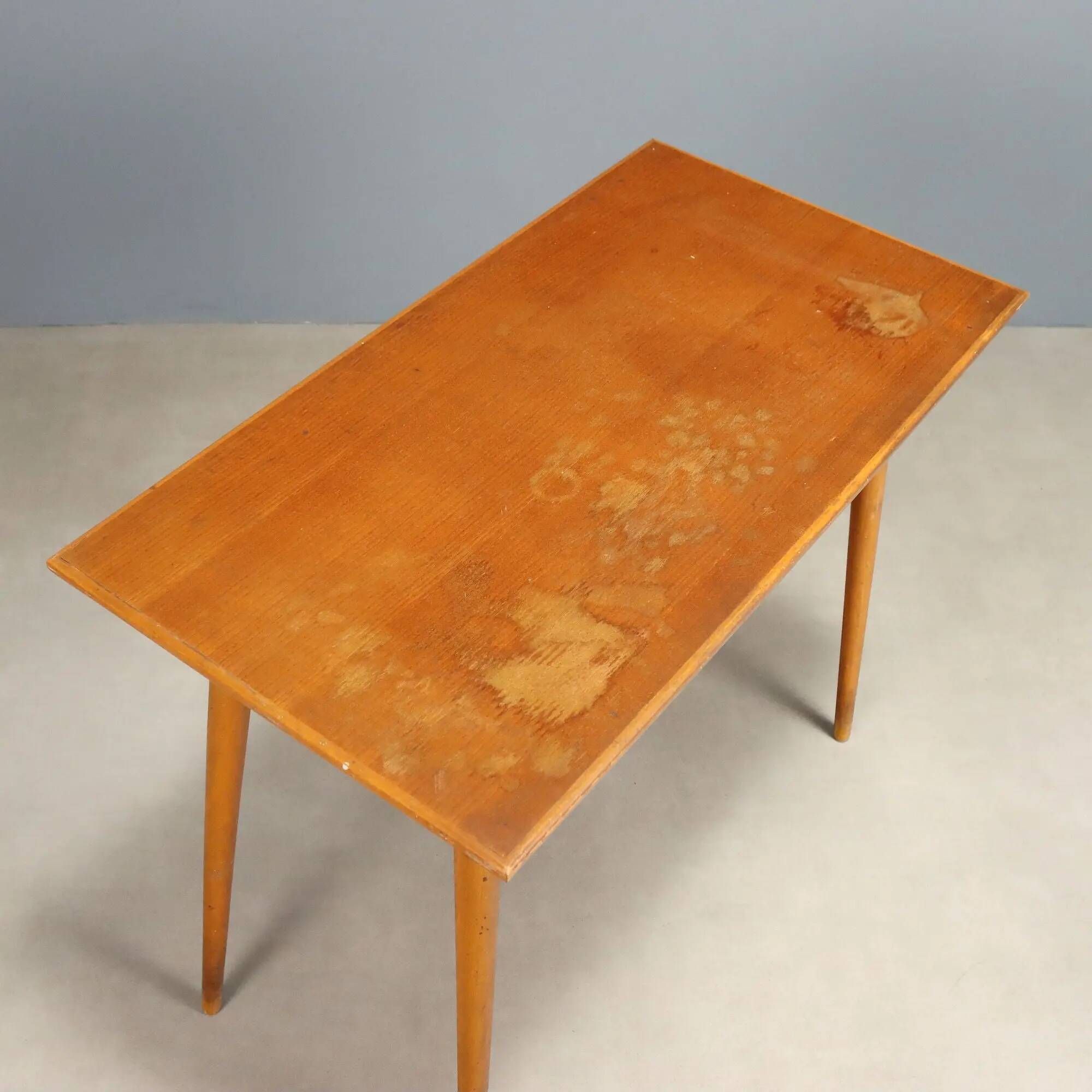 Vintage writing desk in beech with drawer, Italian design from the 1950s.