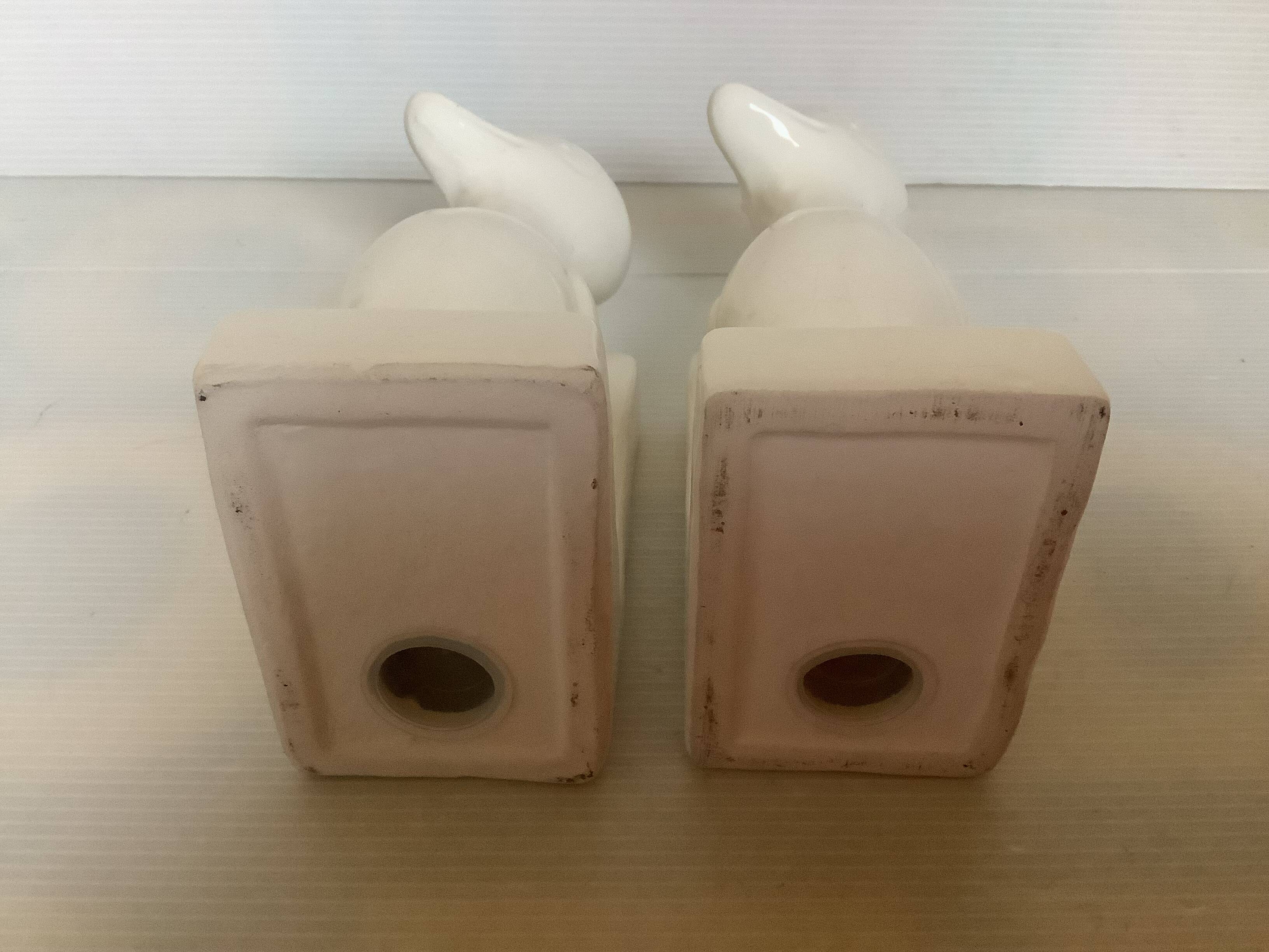 Pair of zoomorphic bookends for children