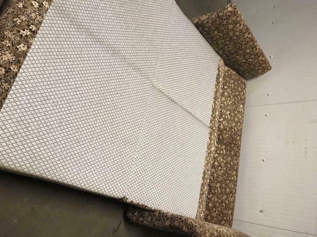 VINTAGE SOFA / SLEEPING BED / SOFA