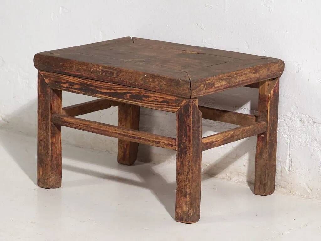 Ancient oriental table (c.1900) #1