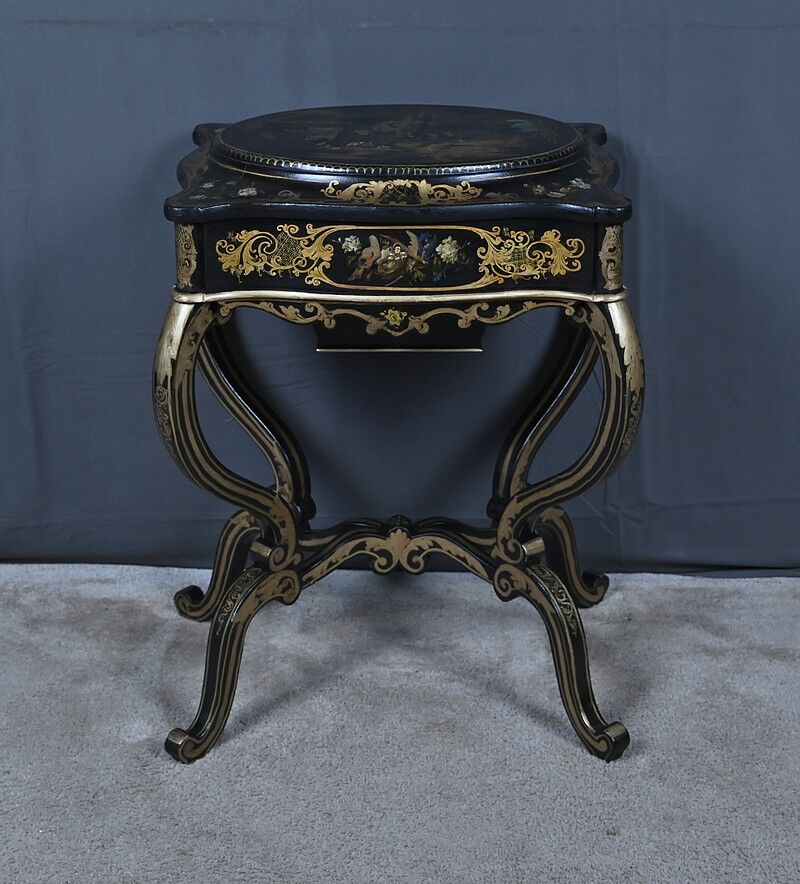 Painted wooden work table, Napoleon III period – mid 19th century