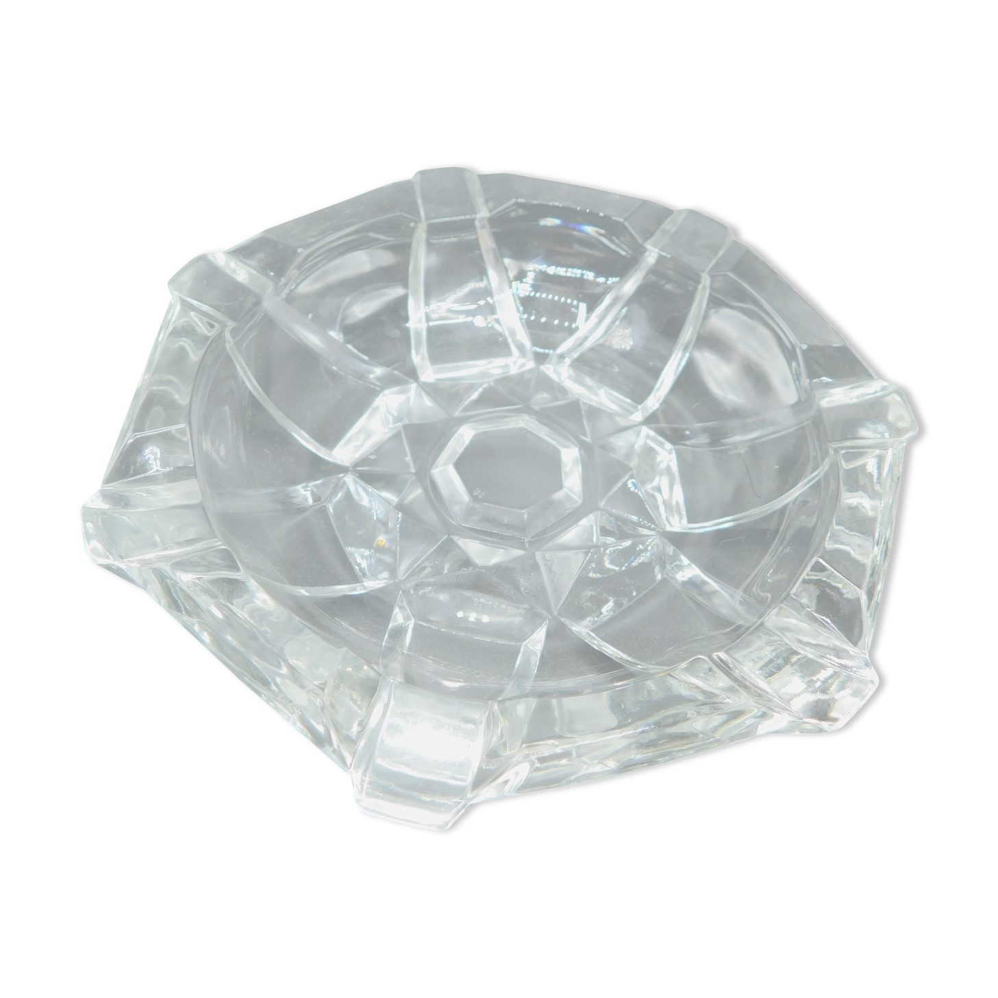 Star crystal ashtray