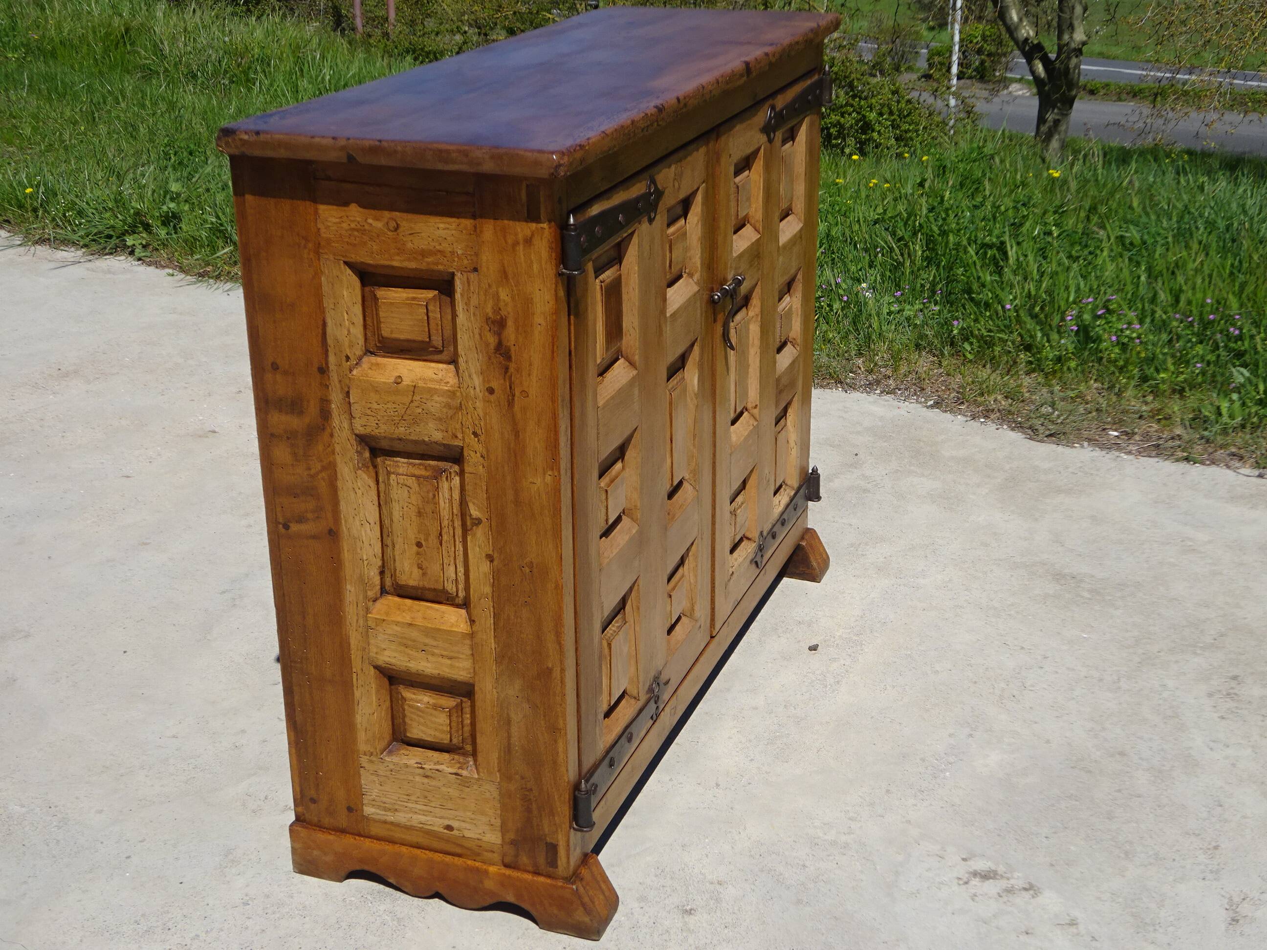 Old Tuscan sideboard, shallow depth