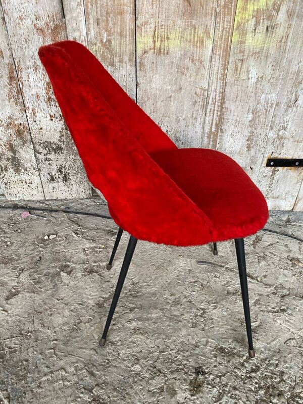 Chaise achille decommere moumoute rouge + pieds compas métal noir vint
