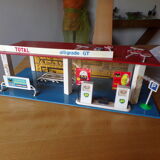 Old toy garage year 70