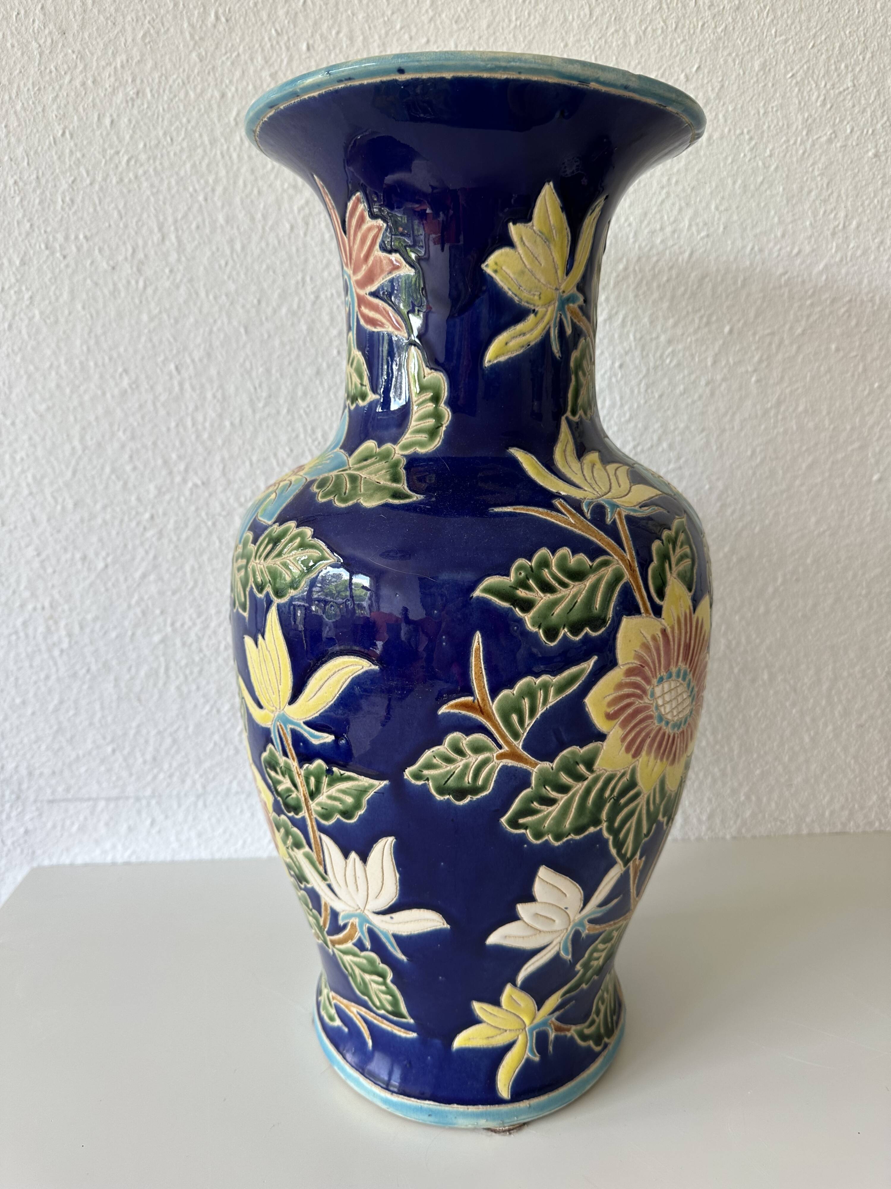 Ceramic vase