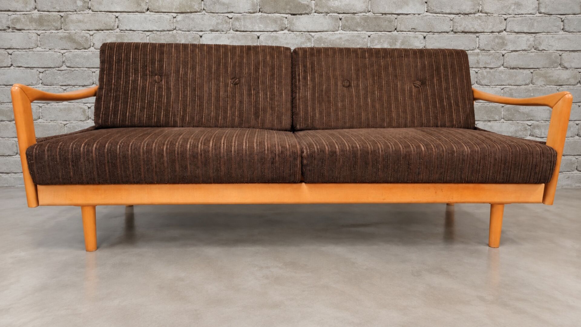 1960s light wood and brown ribbed fabric convertible daybed canapé