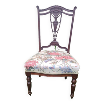 Chaise basse anglaise epoque Vitoria