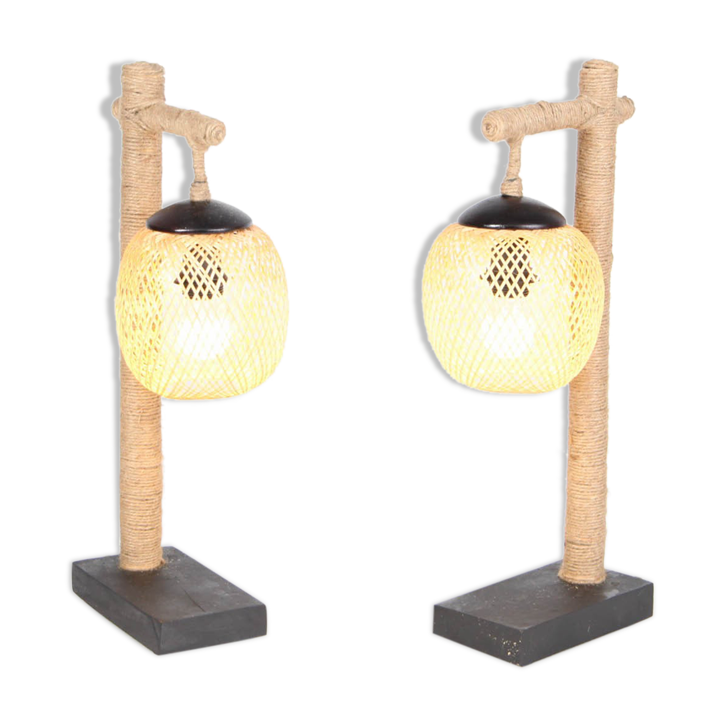 Paire de lampes en bambou et corde