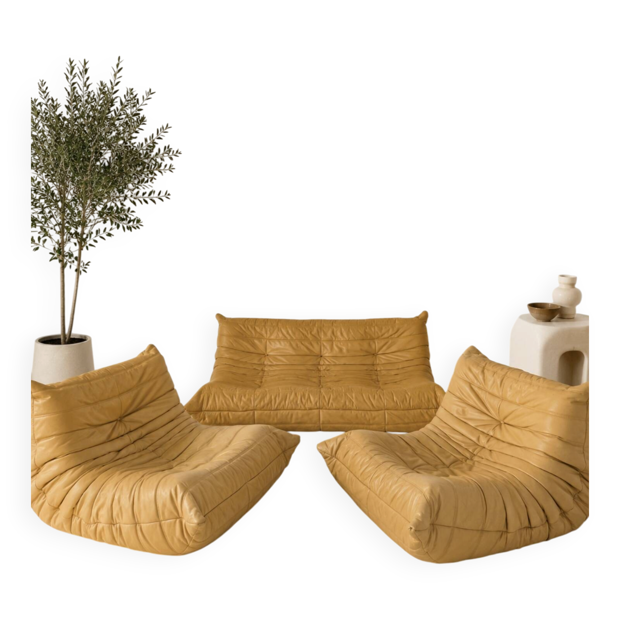 Ligne Roset Togo vintage honey yellow leather – 3-seater + 2 armchairs