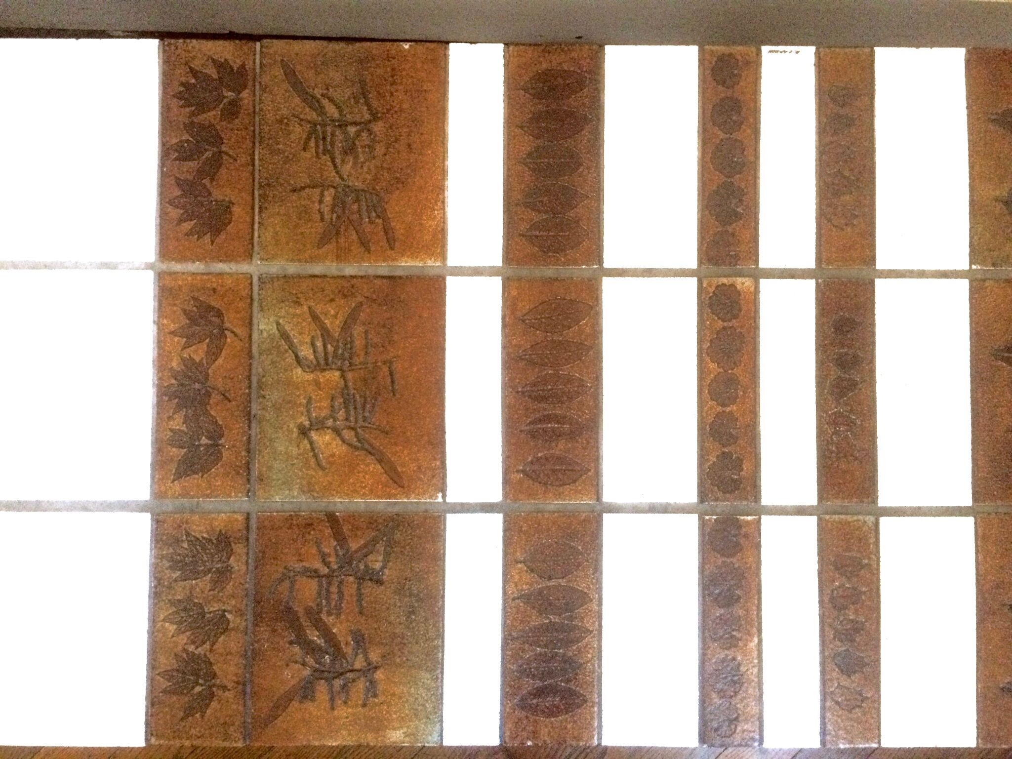 Coffee table Capron model pagoda