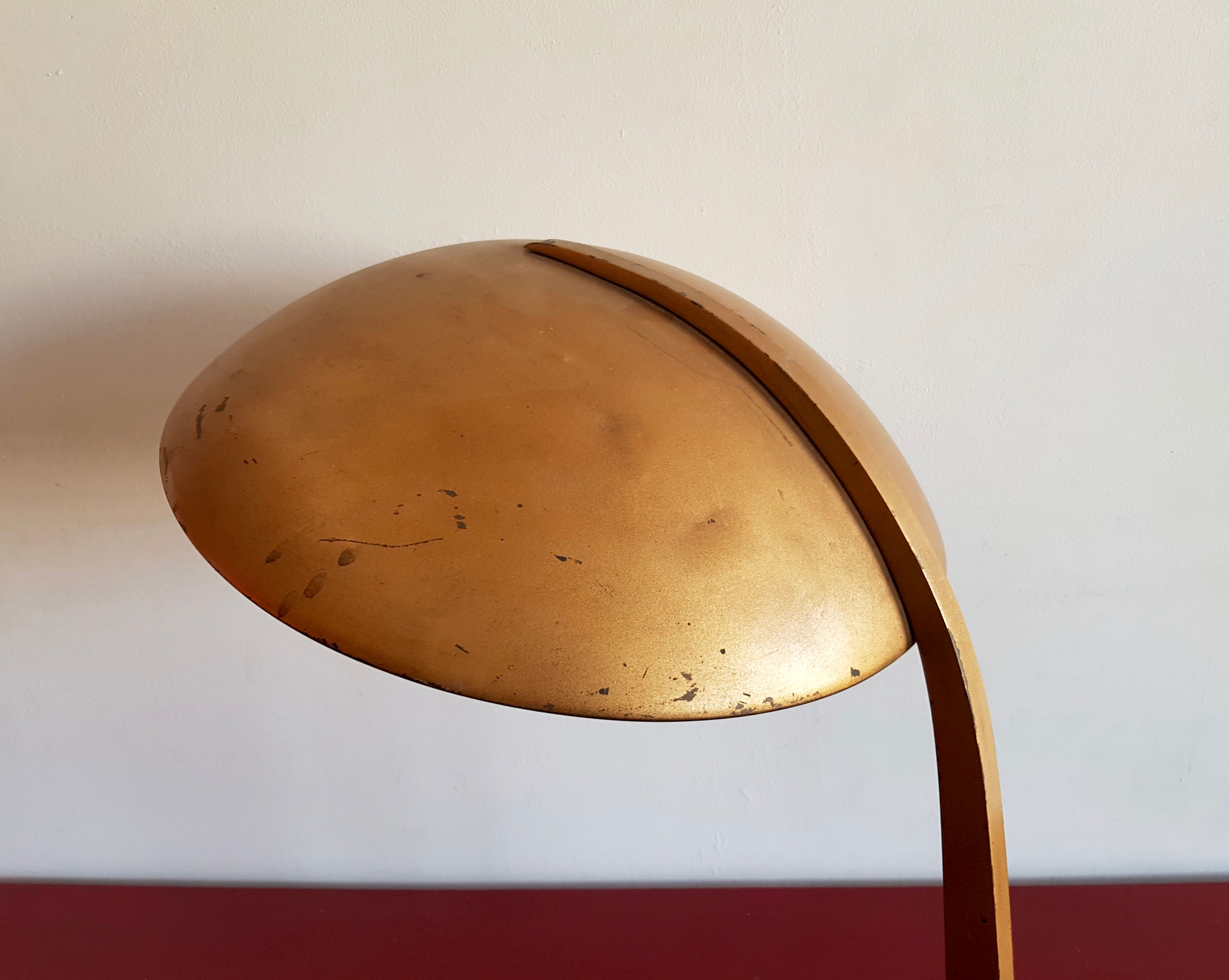 Gold painted metal table lamp